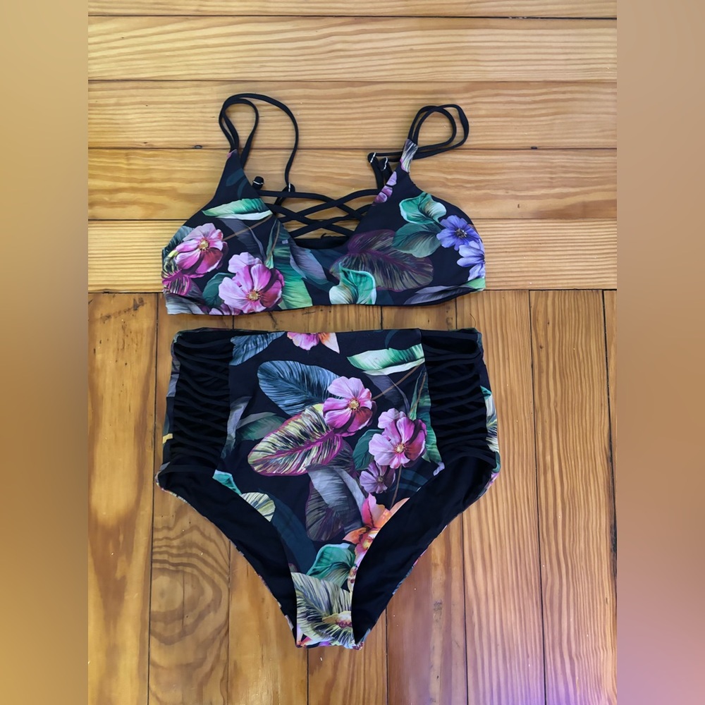 Reversible Tinibikini Bikini Gem